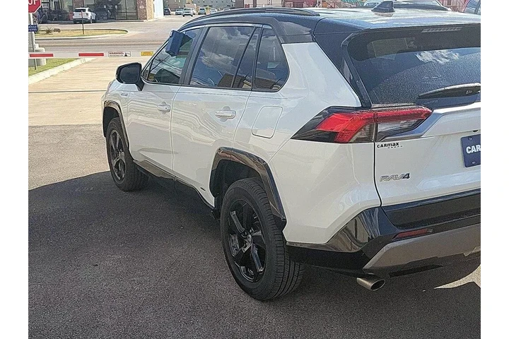 $27998 : Toyota RAV4 Hybrid 2021 AWD image 7