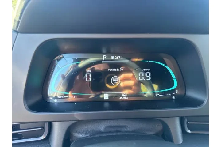 $20900 : Hyundai ELANTRA 2025 SEL Spo image 7