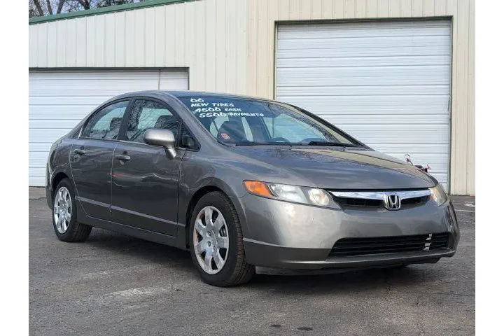 $5500 : Honda Civic 2006 LX 4dr Seda image 1