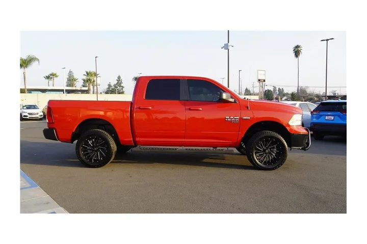 $25250 : 2019 1500 Classic SLT image 5