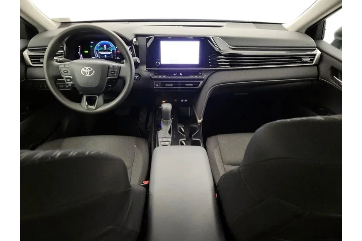 $27998 : Toyota Camry 2025 LE 4dr Sed image 9