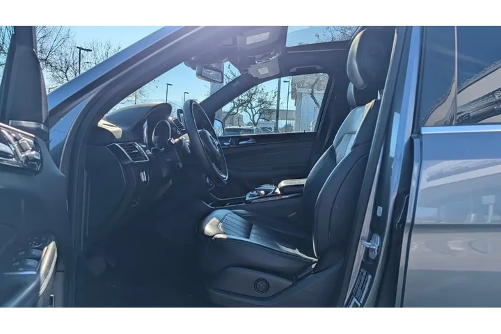 $16995 : 2017 GLS 450 4MATIC® image 7