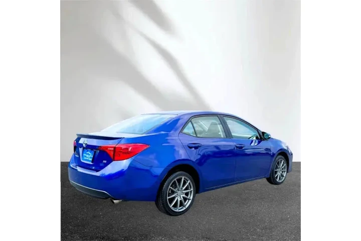 $14990 : 2018 Corolla SE image 4