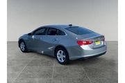 $27546 : Chevrolet Malibu 2025 LS 4dr thumbnail