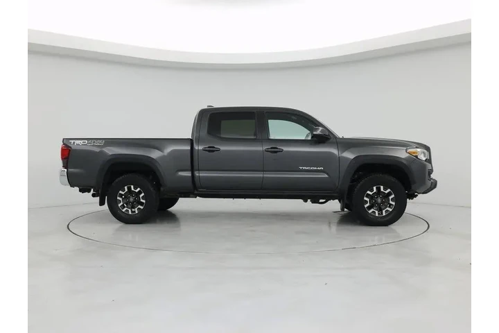 $32998 : Toyota Tacoma 2018 4x4 SR5 V image 7