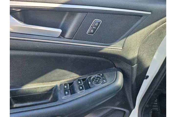 $14000 : Ford Edge 2021 SEL 4dr Cross image 10