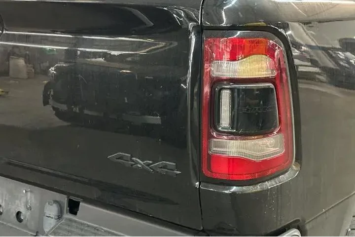 $22995 : Ram 1500 2019 4x4 Big Horn 4 image 5