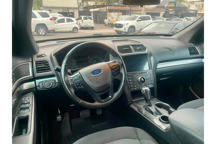 $24900 : Vehiculos Marca Ford, Venta! image 8