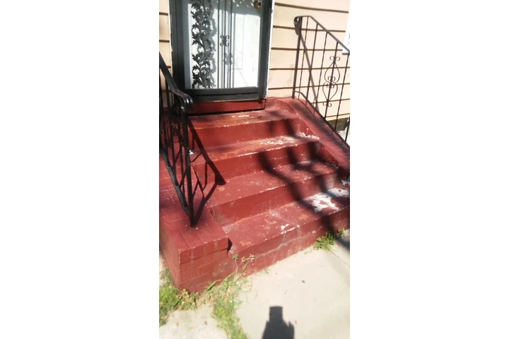 Offer houses Services repair image 3