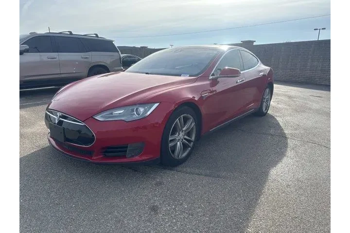 $17982 : Tesla Model S 2015 60 4dr Li image 3