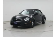 $19998 : Volkswagen Beetle Convertibl thumbnail