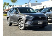 $31495 : Toyota RAV4 2023 XLE Premium thumbnail