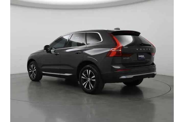 $31998 : Volvo XC60 Recharge 2022 eAW image 2