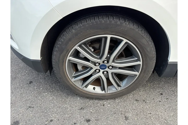 $27495 : Ford Edge 2021 AWD Titanium image 7