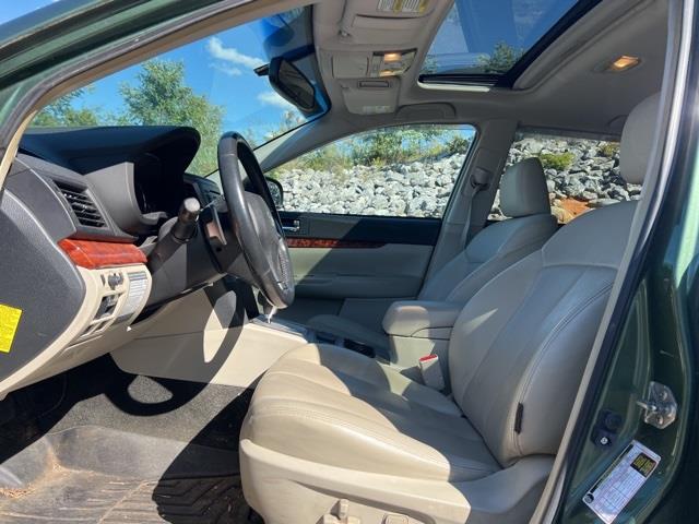 $7498 : PRE-OWNED 2012 SUBARU OUTBACK image 9