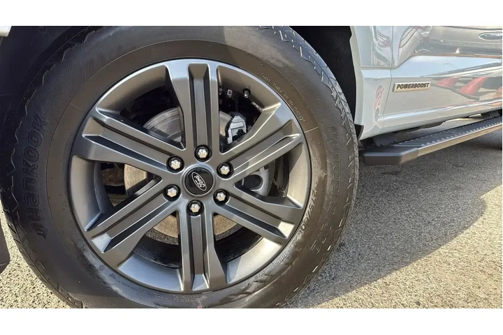 $39991 : Ford F-150 2023 4x4 Platinum image 9