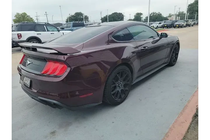 $17773 : Ford Mustang 2018 EcoBoost 2 image 3