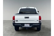 $38978 : Toyota Tacoma 2022 thumbnail
