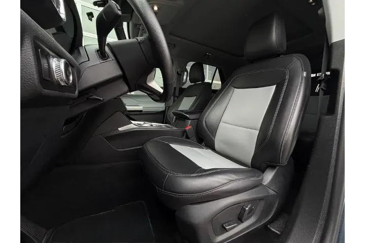 $29995 : Ford Explorer 2023 XLT 4dr S image 5