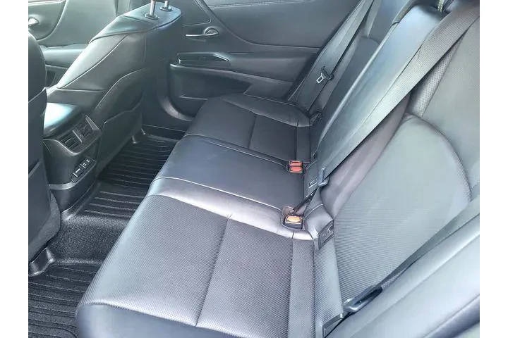 $31125 : Lexus ES 300h 2021 4dr Sedan image 10