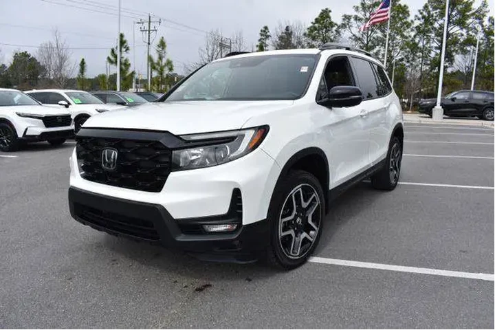 $28421 : Honda Passport 2022 AWD Elit image 5
