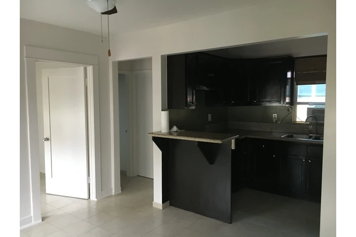 $1700 : Apt D 1 RECÁMARA en LONG BEACH image 10