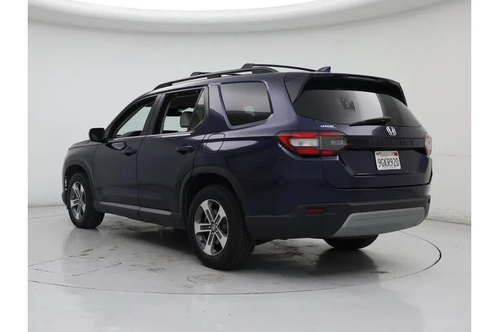 $32998 : Honda Pilot 2023 EX-L 4dr SU image 2