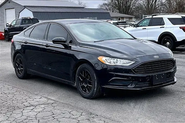 $11438 : Ford Fusion 2018 S 4dr Sedan image 1