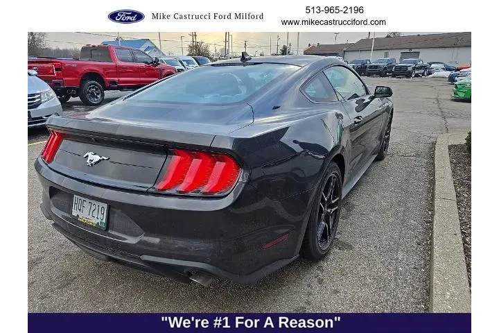 $25950 : Ford Mustang 2022 EcoBoost 2 image 4