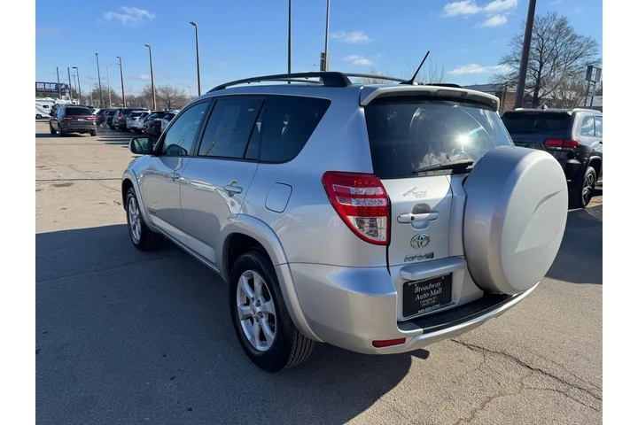 $6980 : 2012 RAV4 4 Dr Limited image 4