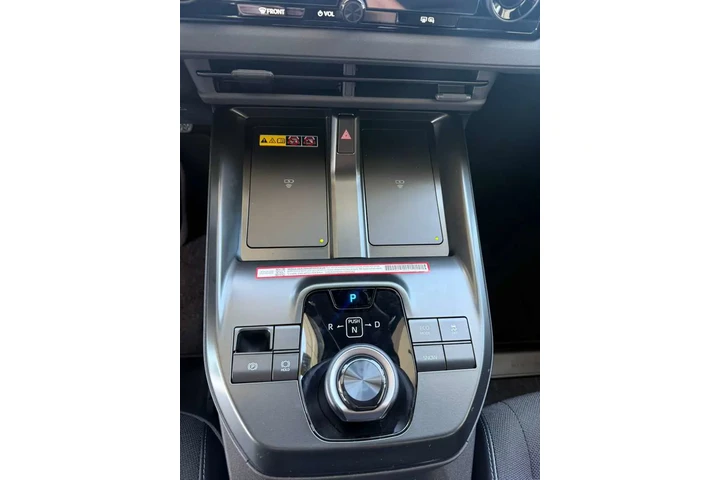 $40000 : Toyota CHR Eléctrica image 9