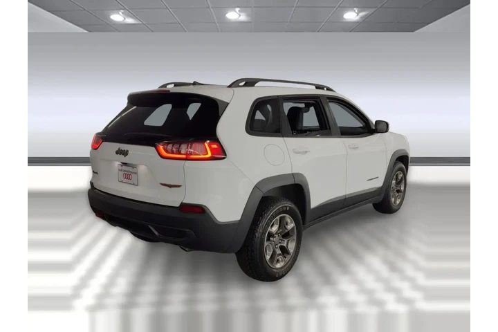 $14499 : Jeep Cherokee 2019 4x4 Trail image 9