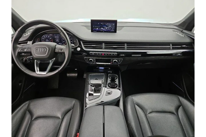 $24998 : Audi Q7 2019 AWD quattro SE image 9