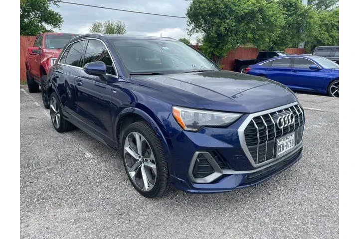 $17495 : Audi Q3 2021 AWD quattro S l image 4