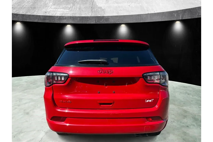 $21985 : Jeep Compass 2022 4x4 (Red) image 3