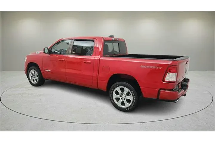 $33999 : Ram 1500 2022 4x4 Big Horn 4 image 6