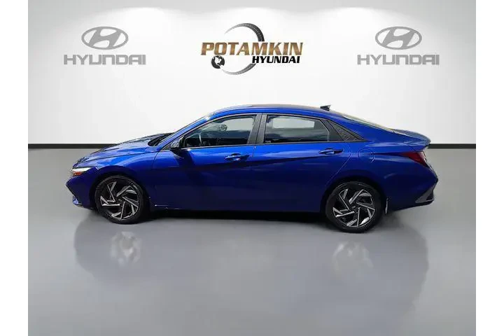 $18771 : Hyundai ELANTRA 2025 SEL Spo image 8