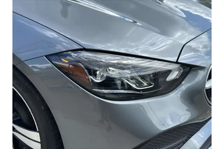 $31999 : Mercedes-Benz C-Class 2022 A image 8