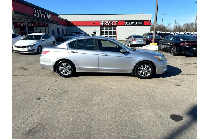 $8980 : 2011 Accord Sdn 4dr I4 Auto SE image 1