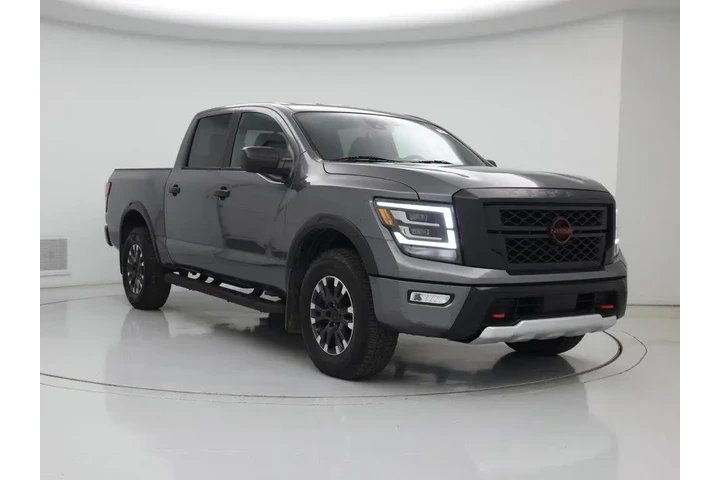 $37998 : Nissan Titan 2023 4x4 PRO-4X image 1