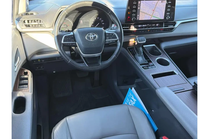 $39580 : Toyota Sienna 2022 XLE 8-Pas image 10