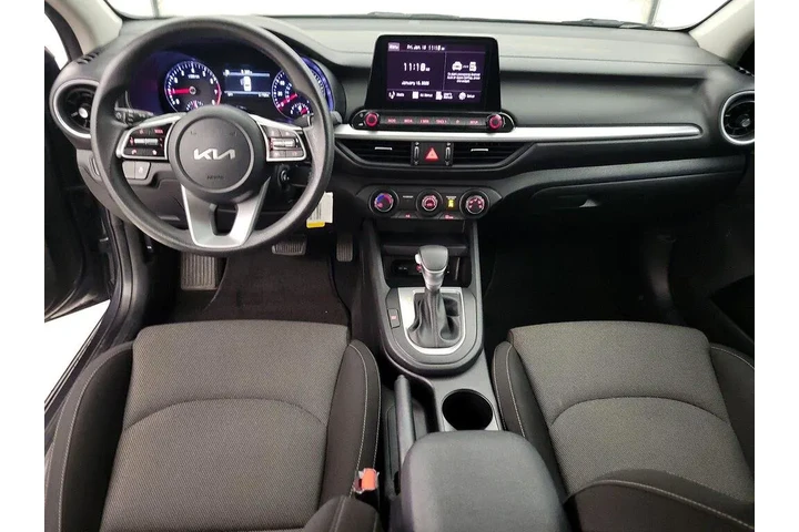 $17998 : Kia Forte 2024 LXS 4dr Sedan image 9