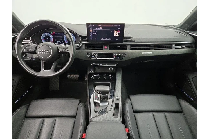 $26998 : Audi A4 2022 AWD quattro S l image 9