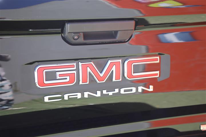 $37999 : 2023 GMC CANYON ELEVATION image 7