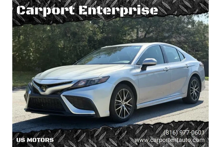 $20999 : 2022 Camry SE image 2