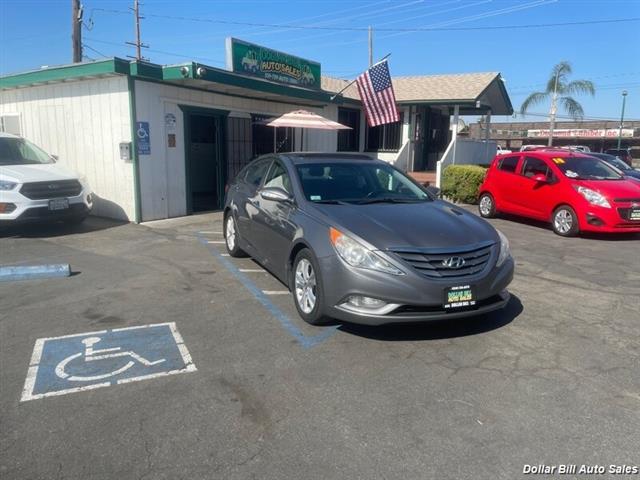 $8388 : 2013 SONATA SE Sedan image 2