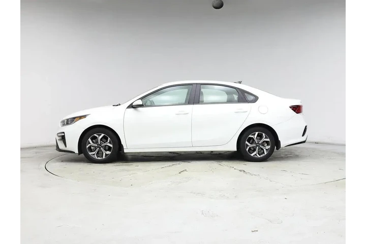 $15998 : Kia Forte 2021 LXS 4dr Sedan image 3
