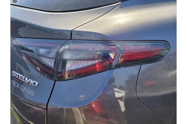 $28997 : Alfa Romeo Stelvio 2024 Spri image 7