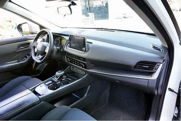 $24920 : Nissan Rogue 2025 S 4dr Cros image 10