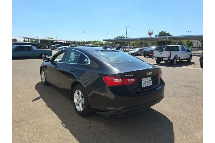 $18999 : Chevrolet Malibu 2023 LT 4dr image 4